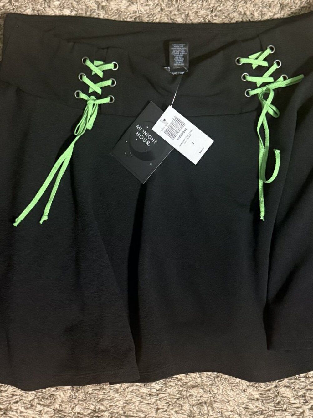 Midnight Hour Skater Skirt Green Ribbons Hot Topic Plus Size 2
